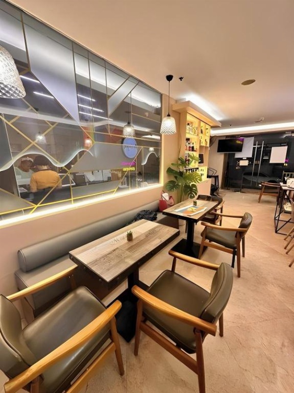 Regency Grand Suites image 5